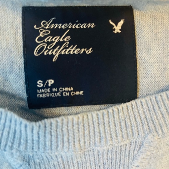 American Eagle Sweater - Picture 2 of 3